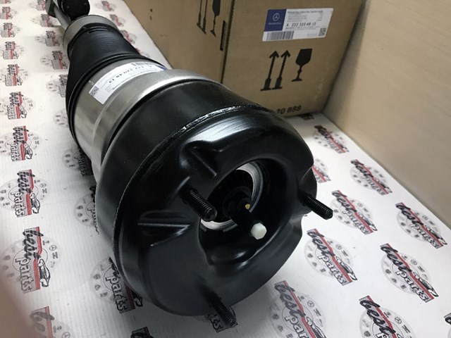 Стойка передняя правая A2223204813 MERCEDES