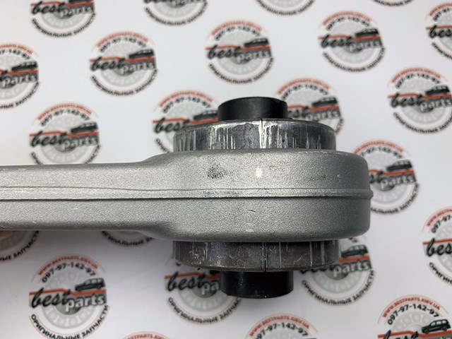 Рычаг передней подвески нижний, правый A2223300207 MERCEDES