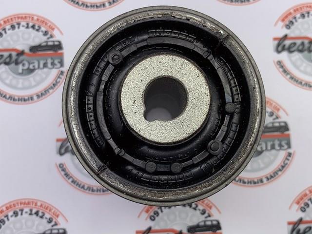 A2223333800 MERCEDES Сайлентблок переднего нижнего рычага купить в Ровно