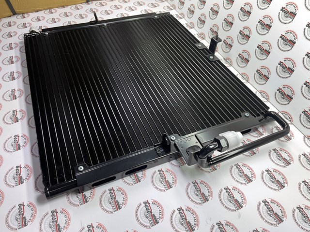A4635000454 MERCEDES Радиатор кондиционера купить в Украина