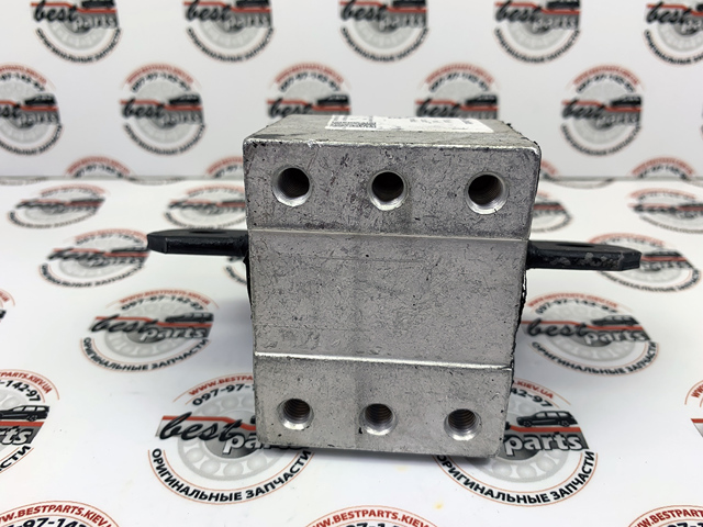 MERCEDES A6392420013 Подушка коробки передач в наличии Запорожье