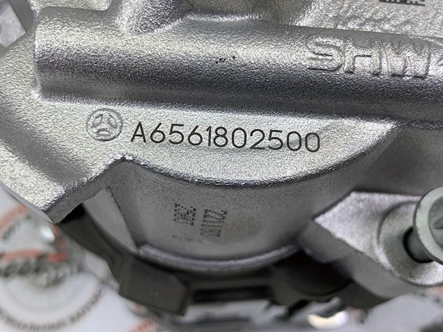 MERCEDES 6561802500 Насос масляный в наличии Сумы