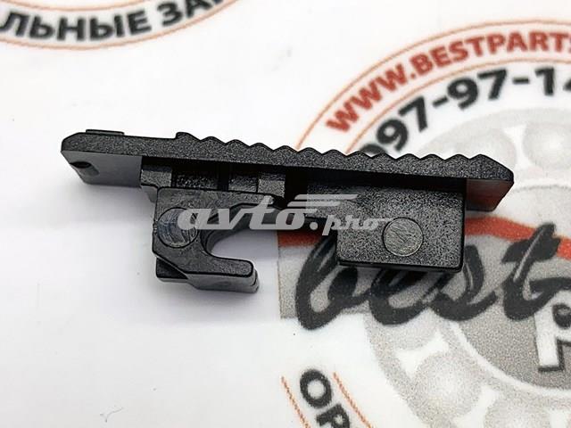 LAND ROVER DKJ000010 Фиксатор щетки стеклоочистителя в наличии Полтава