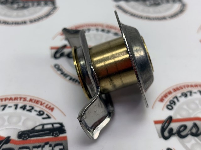 LR005765 LAND ROVER Термостат купить в Житомир