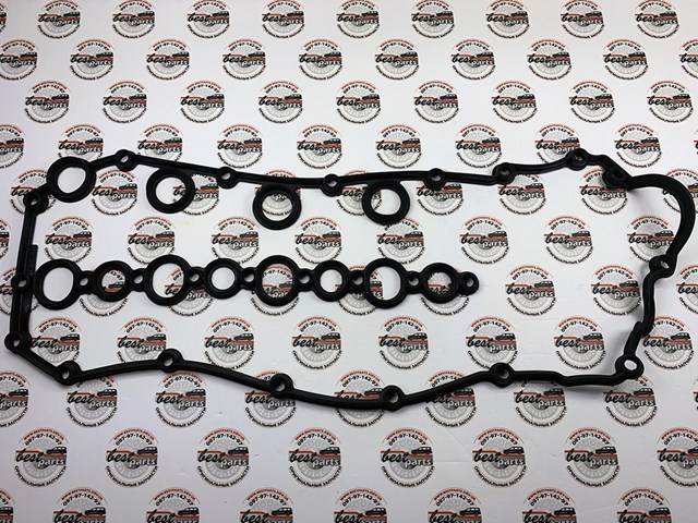 LR005898 LAND ROVER Прокладка клапанной крышки двигателя правая купить в Черновцы