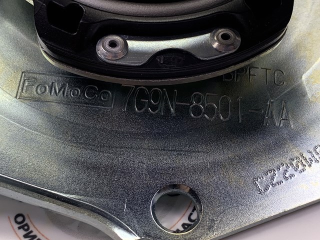 LAND ROVER LR006861 Помпа в наличии Кривой Рог