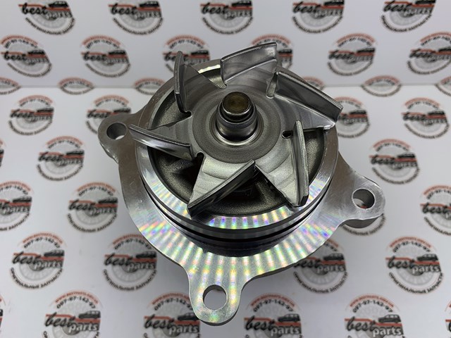 LR008863 LAND ROVER Помпа купить в Харьков