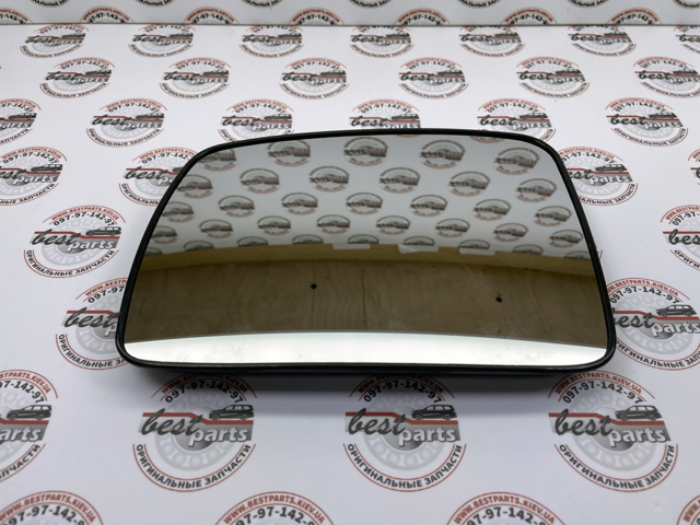LAND ROVER LR017070 Стекло левого зеркала заднего вида в наличии Одесса