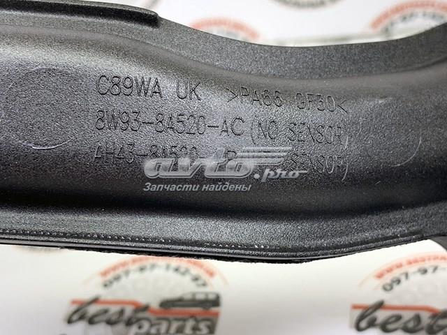 LAND ROVER LR018275 Патрубок системы охлаждения в наличии Ирпень