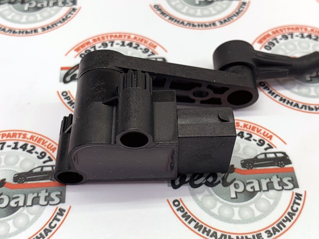 LR020626 LAND ROVER Датчик уровня положения кузова передний левый купить в Ирпень