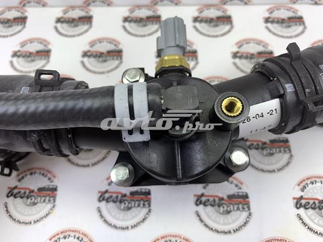 LR022690 LAND ROVER Фланец системы охлаждения (тройник) купить в Николаев