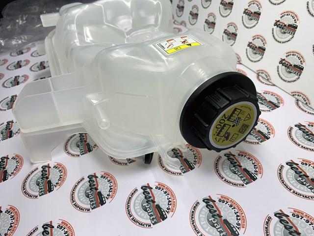 LAND ROVER LR023077 Бачок системы охлаждения расширительный в наличии Харьков