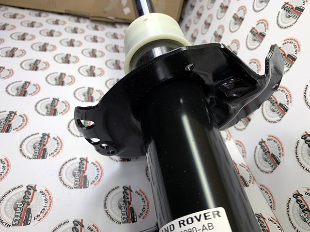 LR031668 LAND ROVER Амортизатор задний правый купить в Тернополь