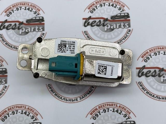 LR031816 LAND ROVER Камера заднего вида купить в Каменское
