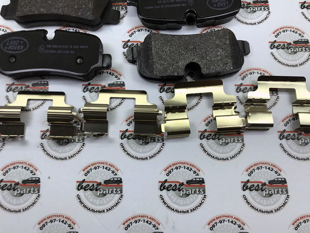 LR032903 Колодки тормозные задние дисковые купить Одесса