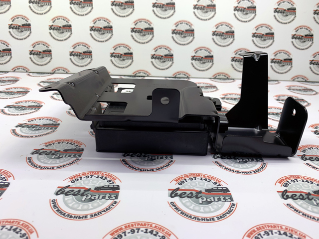 LR034150 LAND ROVER купить в Запорожье