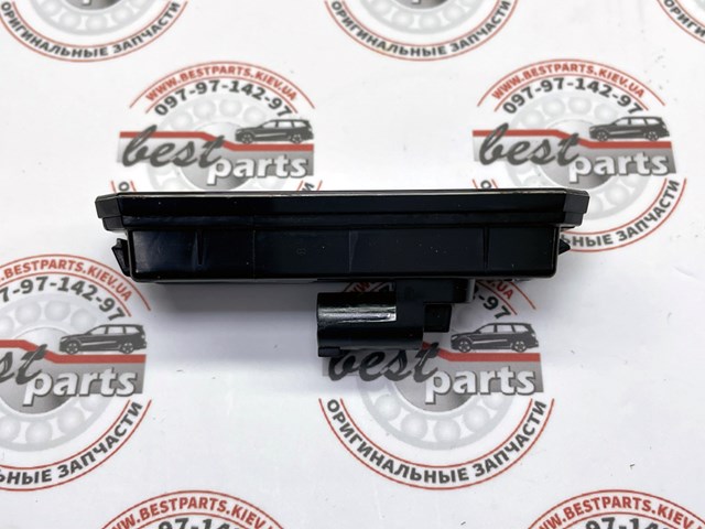 Фонарь освещения номерного знака LR037612 LAND ROVER