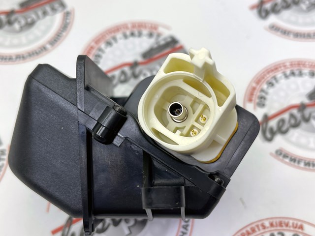 LR043493 LAND ROVER купить в Харьков