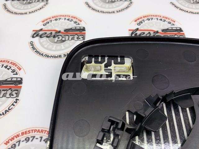 LR051351 LAND ROVER Стекло левого зеркала заднего вида купить в Житомир
