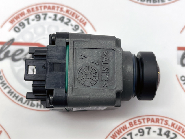LAND ROVER LR052028 Камера заднего вида в наличии Житомир