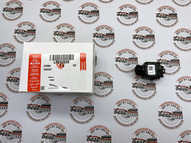 LR052028 LAND ROVER Камера заднего вида купить в Чернигов