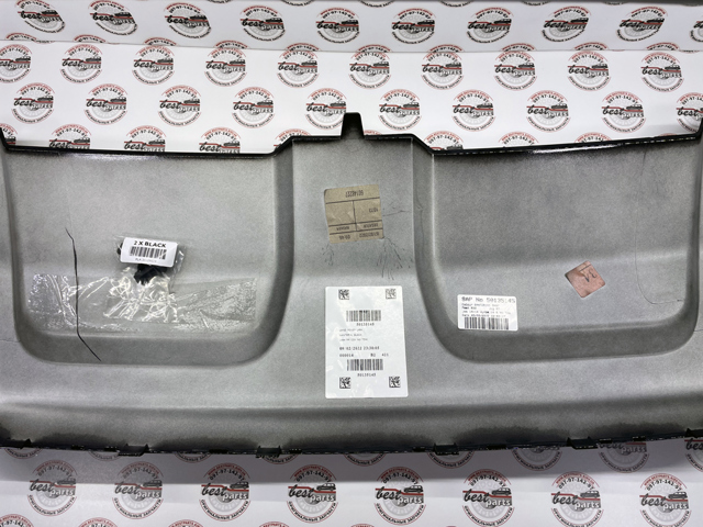 LR059941 LAND ROVER Заглушка бампера буксировочного крюка задняя купить в Запорожье