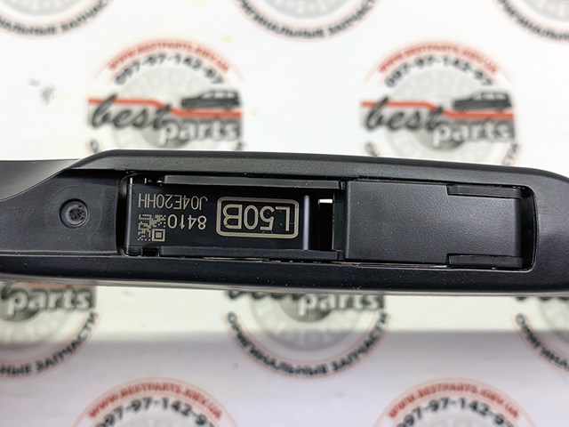 LR064428 LAND ROVER Щетка-дворник лобового стекла пассажирская купить в Ужгород
