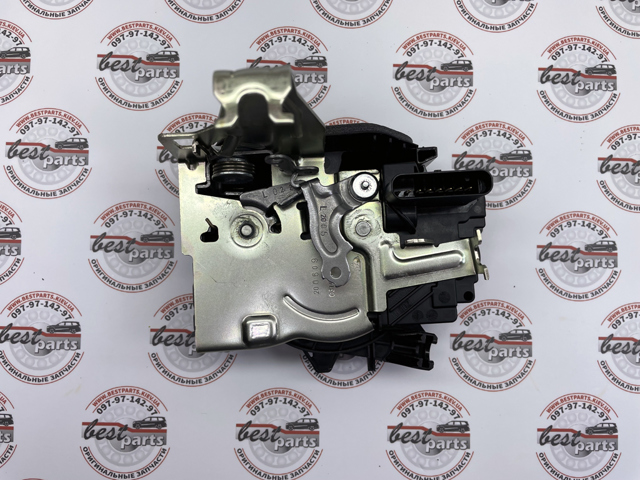 LR070433 LAND ROVER Замок двери задней левой купить в Ровно
