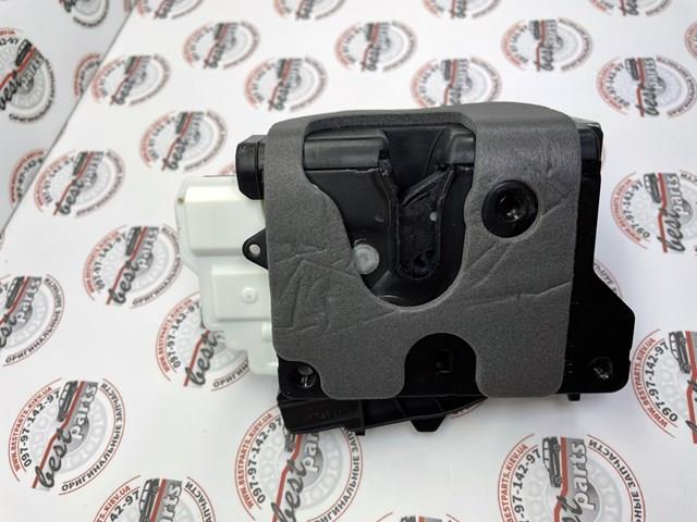 LAND ROVER LR070433 Замок двери задней левой в наличии Украина