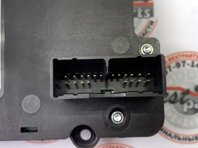 LAND ROVER LR071676 в наличии Винница