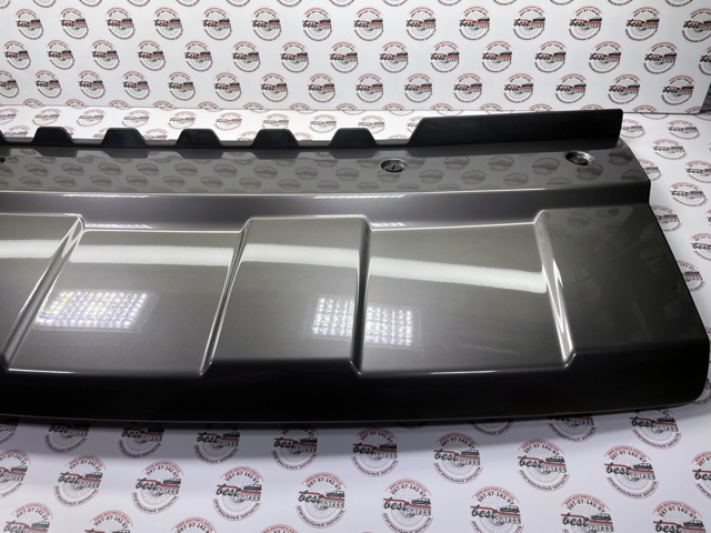 LR077157 LAND ROVER Заглушка бампера буксировочного крюка передняя купить в Ровно
