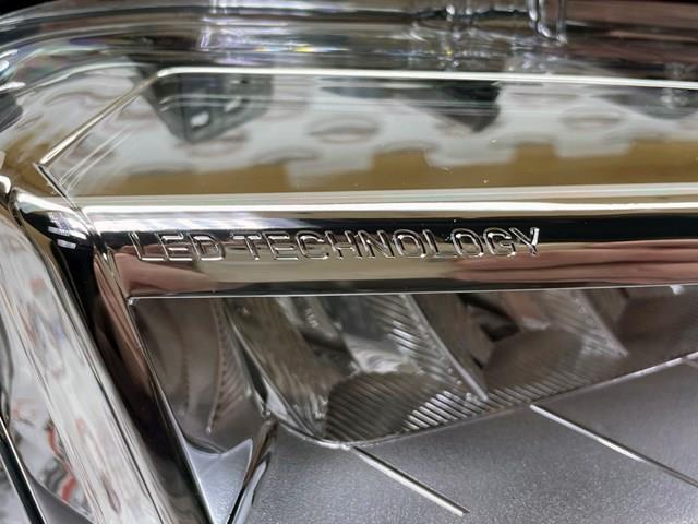 LAND ROVER LR077887 Фара противотуманная правая в наличии Николаев