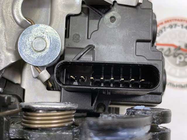 LR078742 LAND ROVER Замок двери задней правой купить в Ужгород