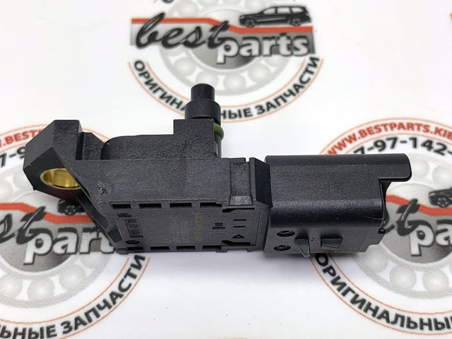 Датчик абсолютного давления в коллекторе LR087236 LAND ROVER