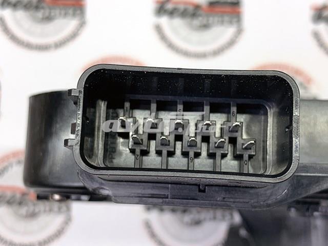 LAND ROVER LR091351 Замок двери задней левой в наличии Черкассы