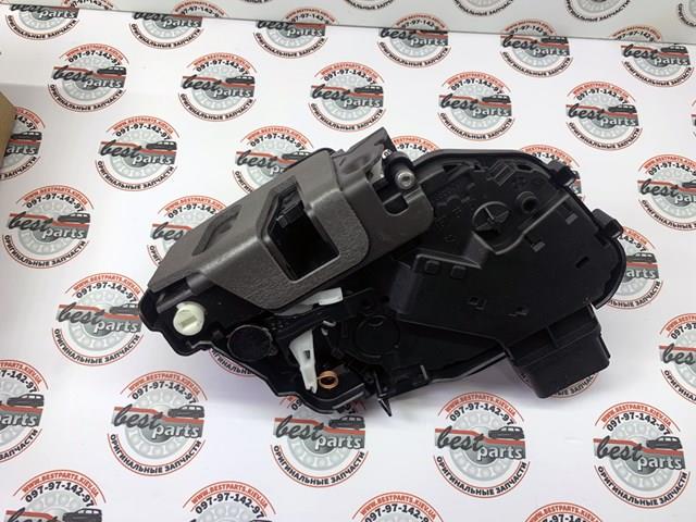 LR091360 LAND ROVER Замок двери задней правой купить в Тернополь