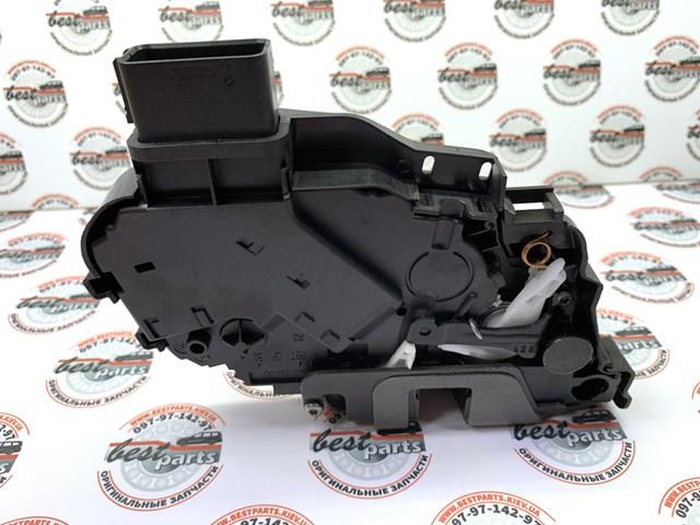 LAND ROVER LR091524 Замок двери передней правой в наличии Николаев