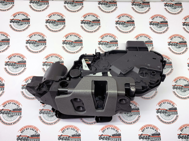 LAND ROVER LR091526 Замок двери передней левой в наличии Кривой Рог