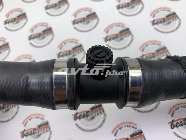 LR094509 LAND ROVER Патрубок радиатора купить в Ирпень