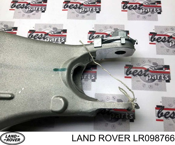 LR098766 LAND ROVER Рычаг задней подвески нижний правый купить в Тернополь