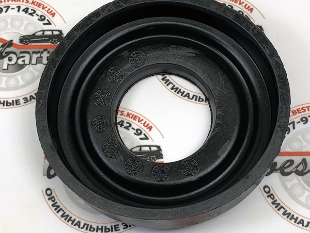 LR104875 LAND ROVER купить в Ужгород