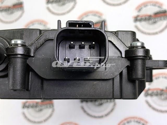 LR108981 LAND ROVER Актуатор замка двери купить в Ужгород