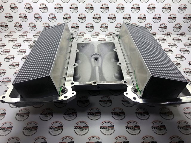 LR111075 LAND ROVER Коллектор впускной купить в Украина