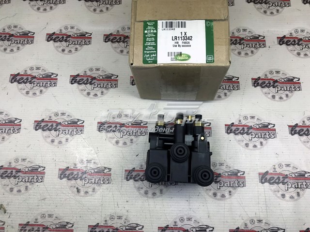 LAND ROVER LR113342 Блок клапанов регулируемой подвески задний в наличии Киев