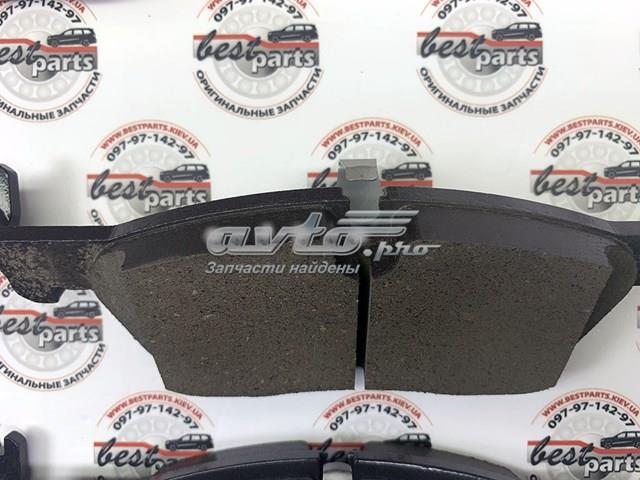 LAND ROVER LR118006 Передние тормозные колодки в наличии Тернополь