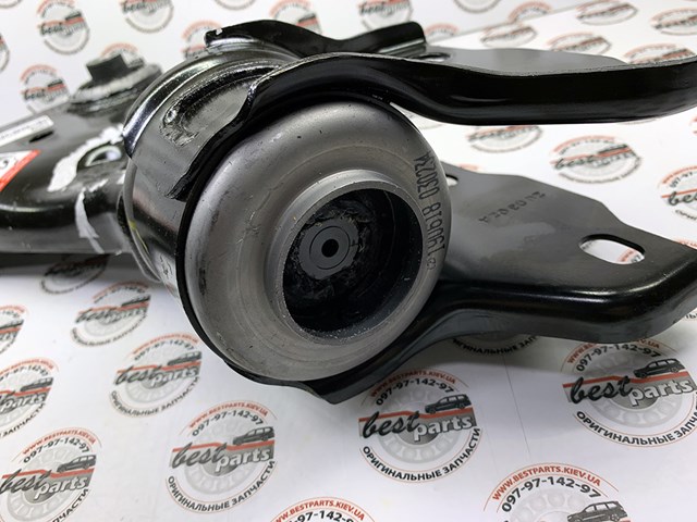 LR126119 LAND ROVER Рычаг передней подвески нижний левый купить в Львов