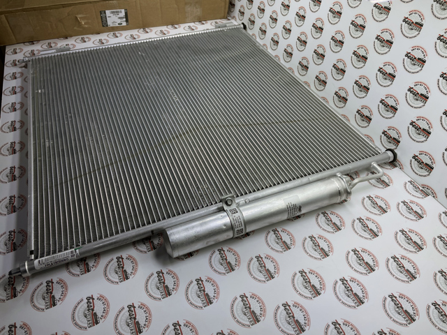 LR133116 LAND ROVER Радиатор кондиционера купить в Павлоград