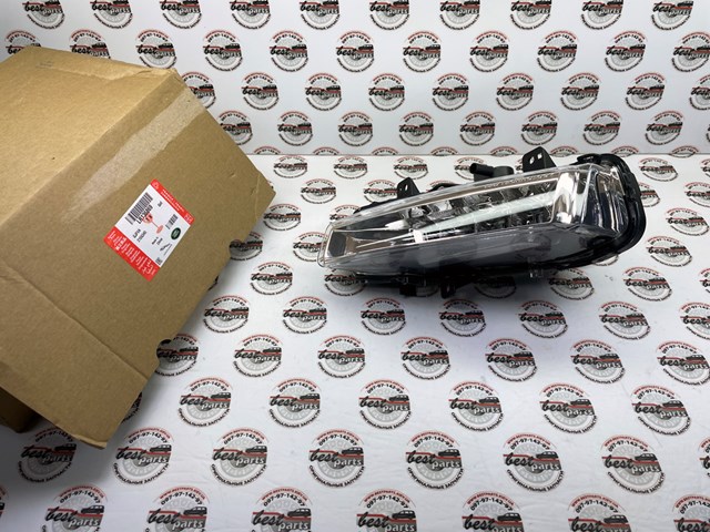 LAND ROVER LR136869 Фара противотуманная левая в наличии Днепр