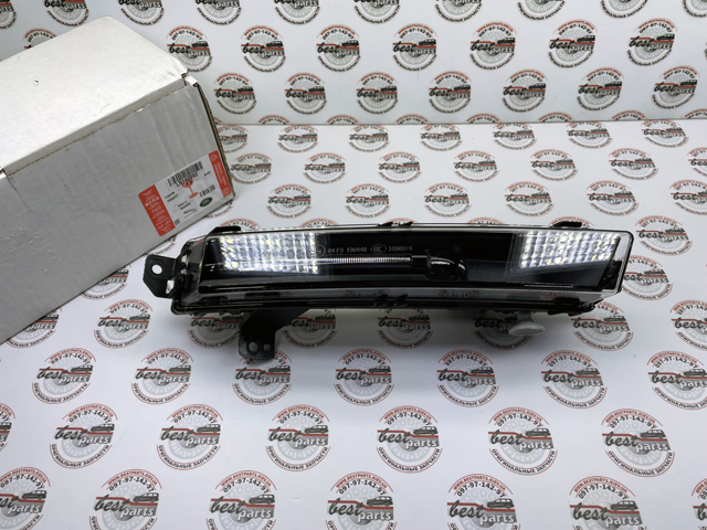 LAND ROVER LR142092 Фара противотуманная правая в наличии Николаев