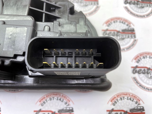 LR153723 LAND ROVER купить в Кривой Рог